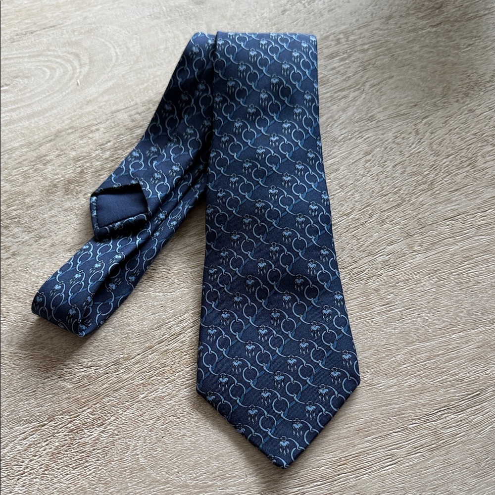 Elegant Blue Patterned Men's Tie